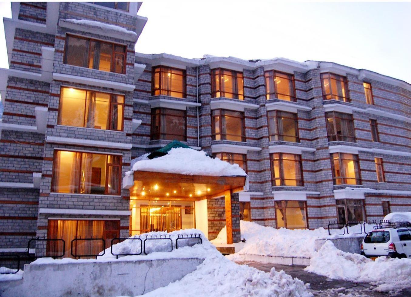 Lords Residency Hotel - Manali (Himachal Pradesh) — Photos 1